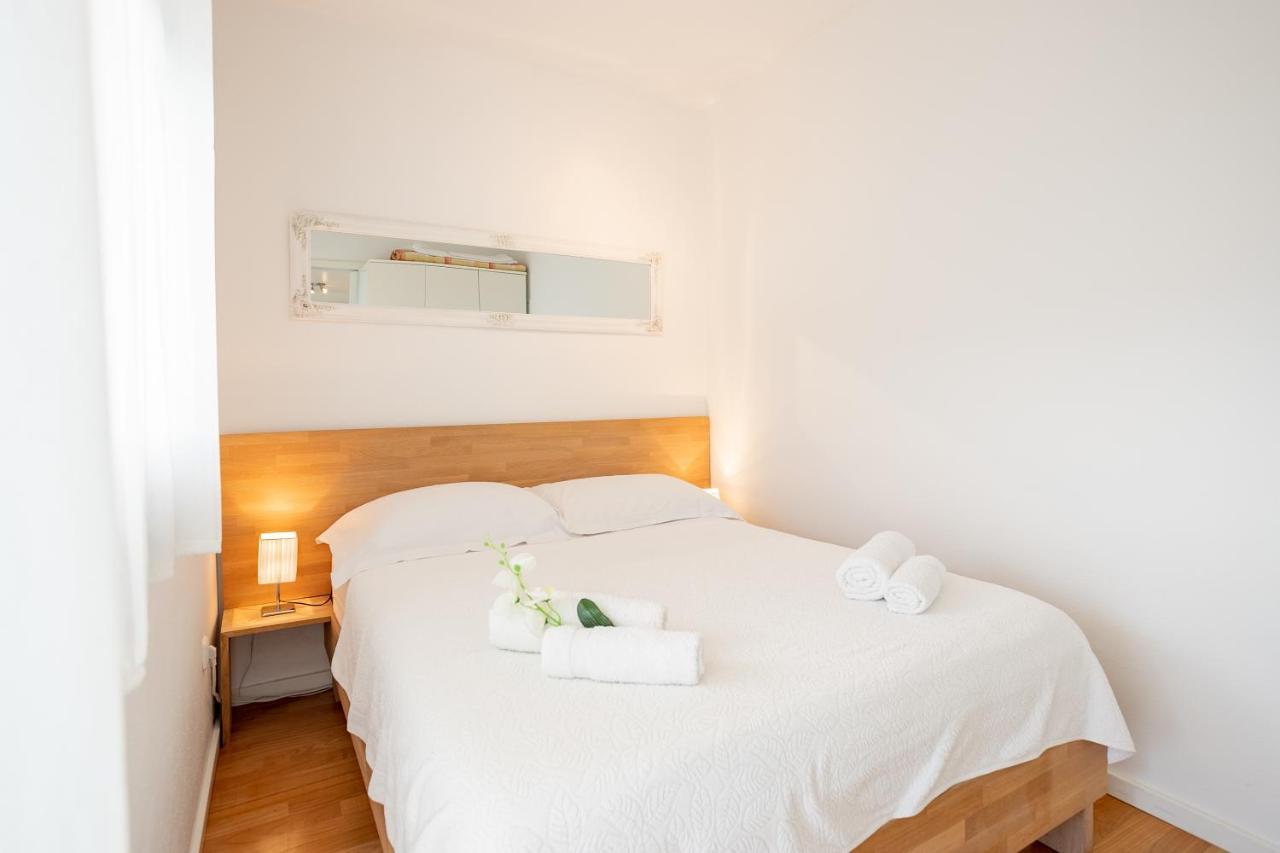 Apartman Aqua ポドストラナ エクステリア 写真
