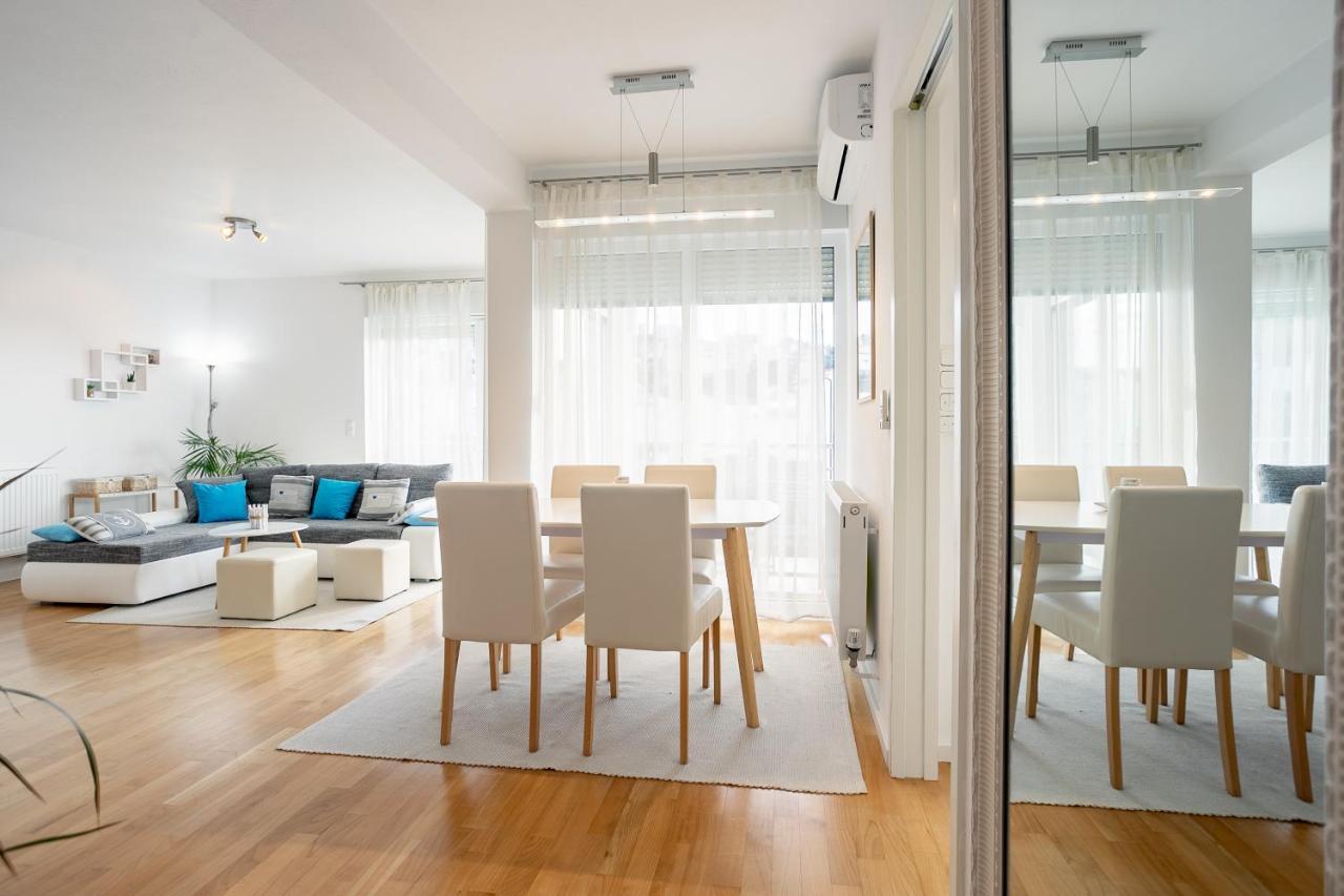 Apartman Aqua ポドストラナ エクステリア 写真