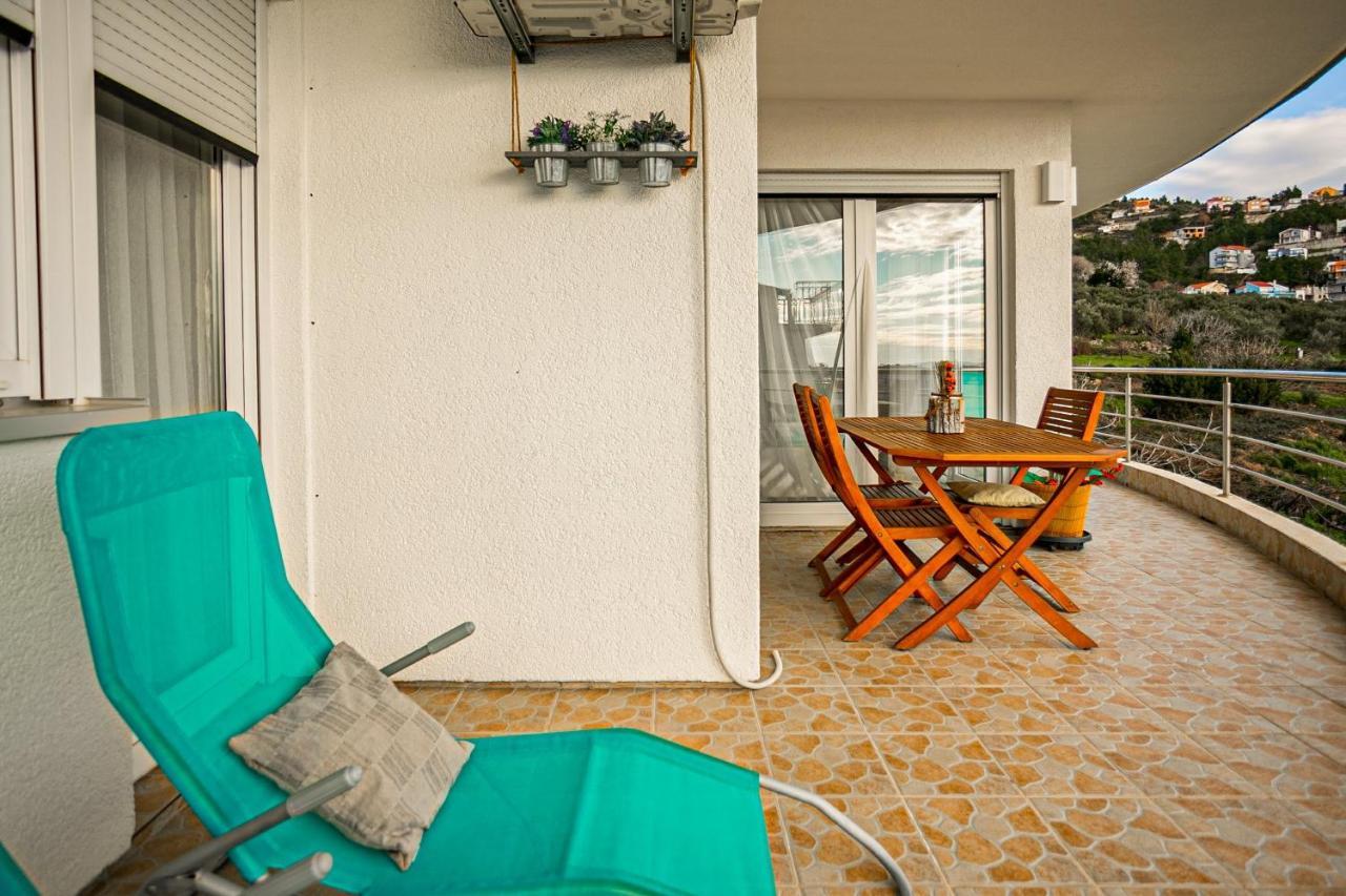Apartman Aqua ポドストラナ エクステリア 写真