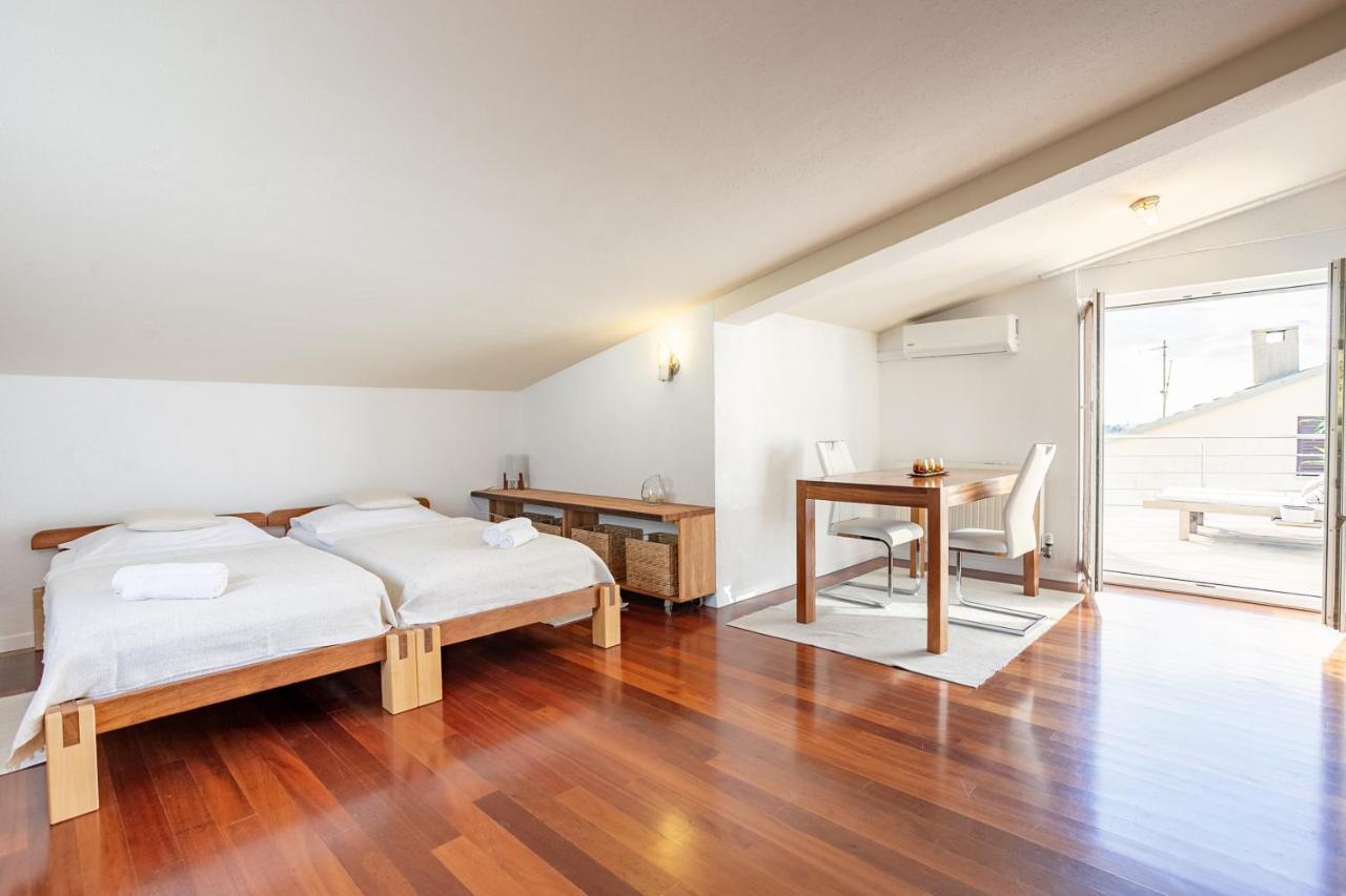 Apartman Aqua ポドストラナ エクステリア 写真