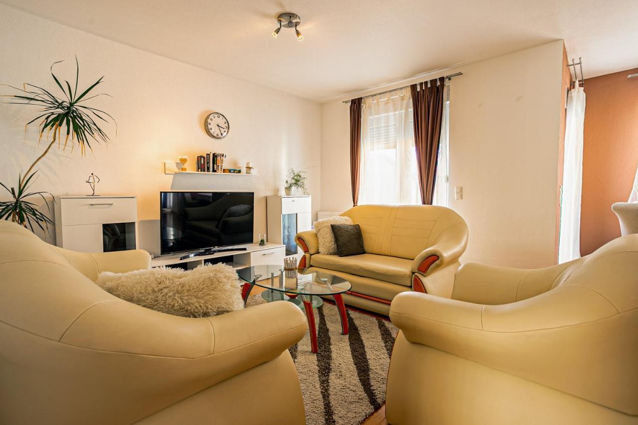 Apartman Aqua ポドストラナ エクステリア 写真